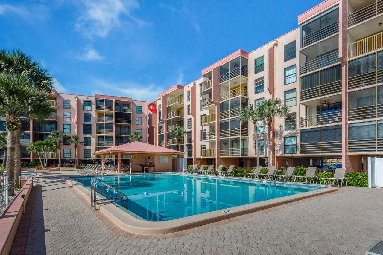 Riverside Club Marco Island Exterior photo